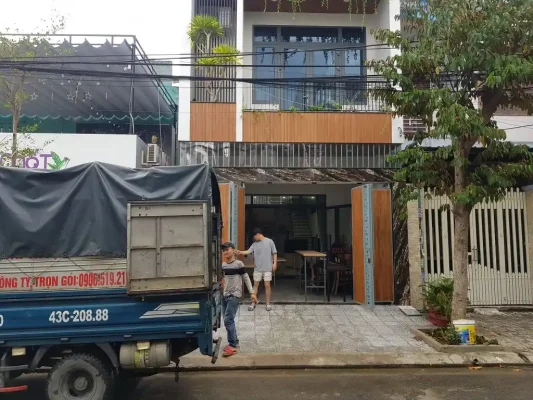 Tại Sao Nên Chọn Dịch Vụ Thuê Xe Chở Hàng Bình Dương Của Thuận Hiền?